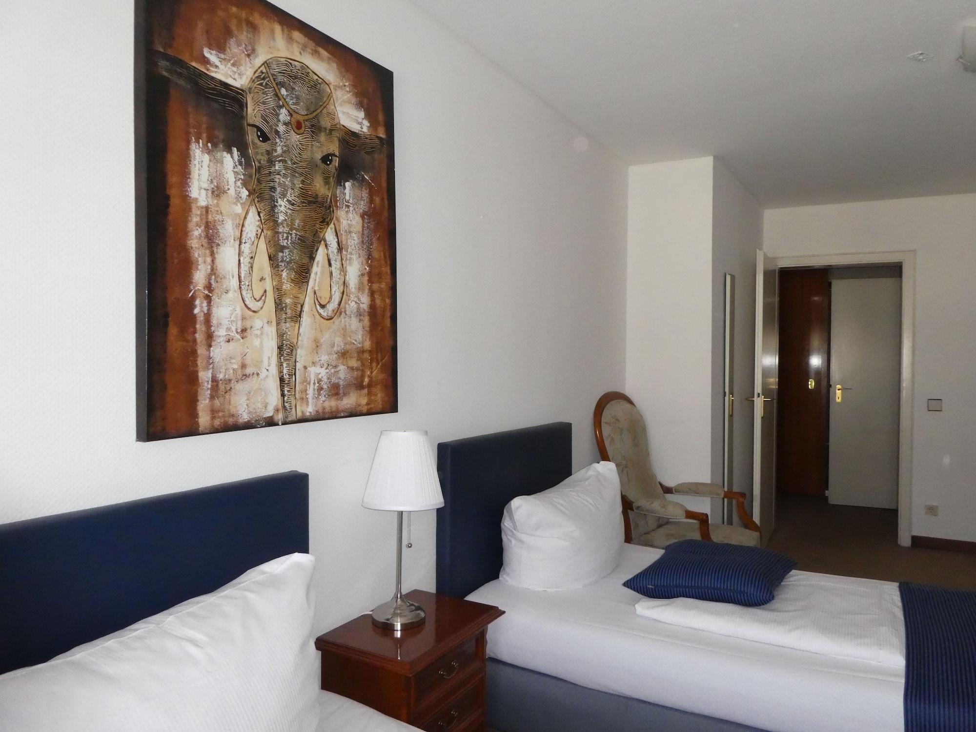 Hotel Terminus ดุสเซลดอร์ฟ ภายนอก รูปภาพ