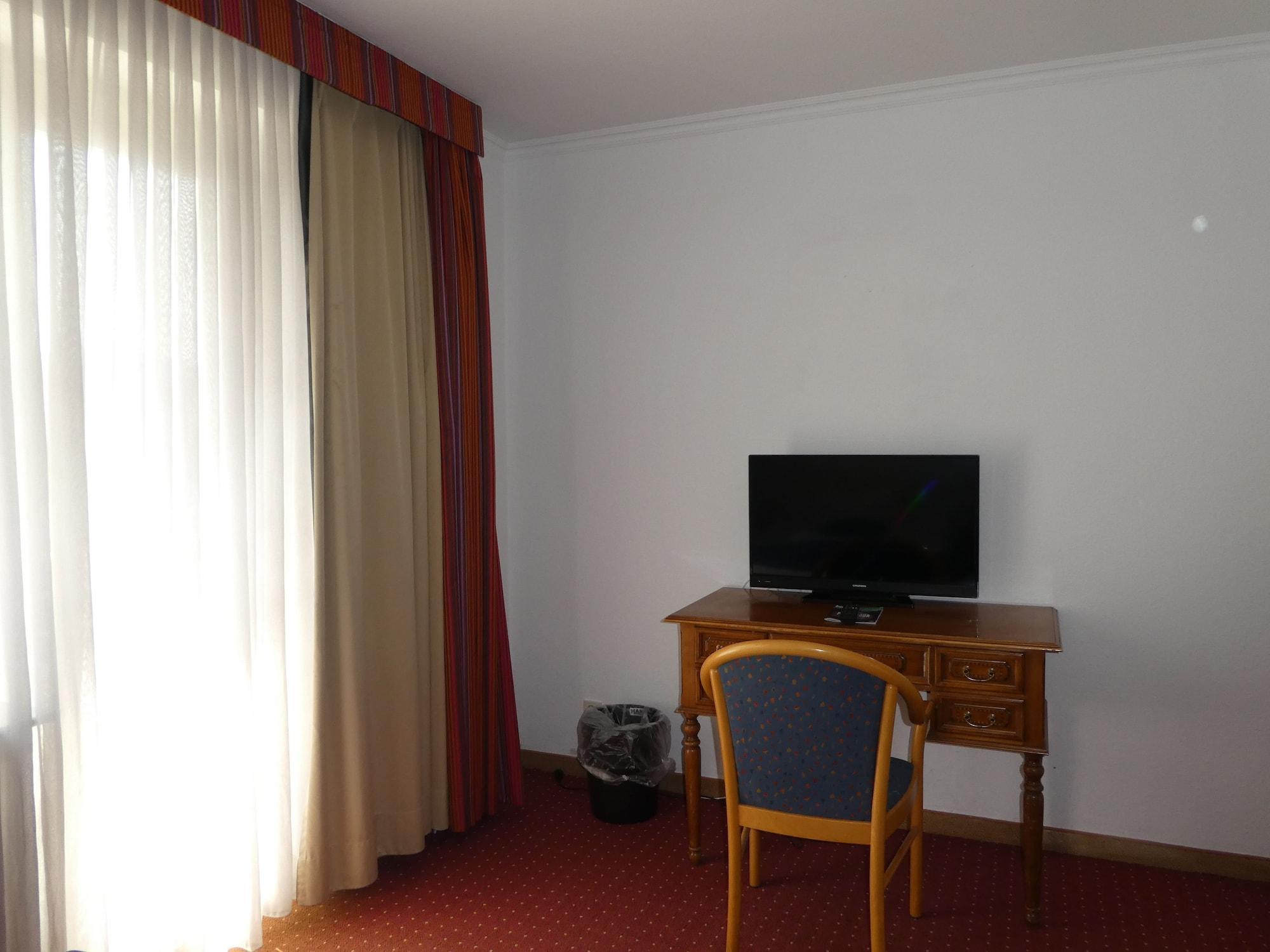 Hotel Terminus ดุสเซลดอร์ฟ ภายนอก รูปภาพ